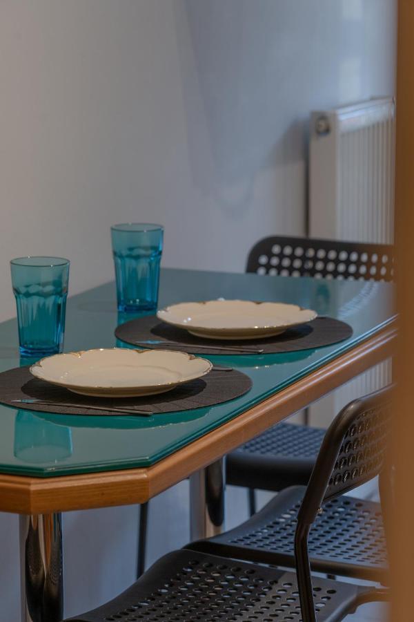 Relaxing 1Bd Apt. W/Private Balcony Atene Esterno foto